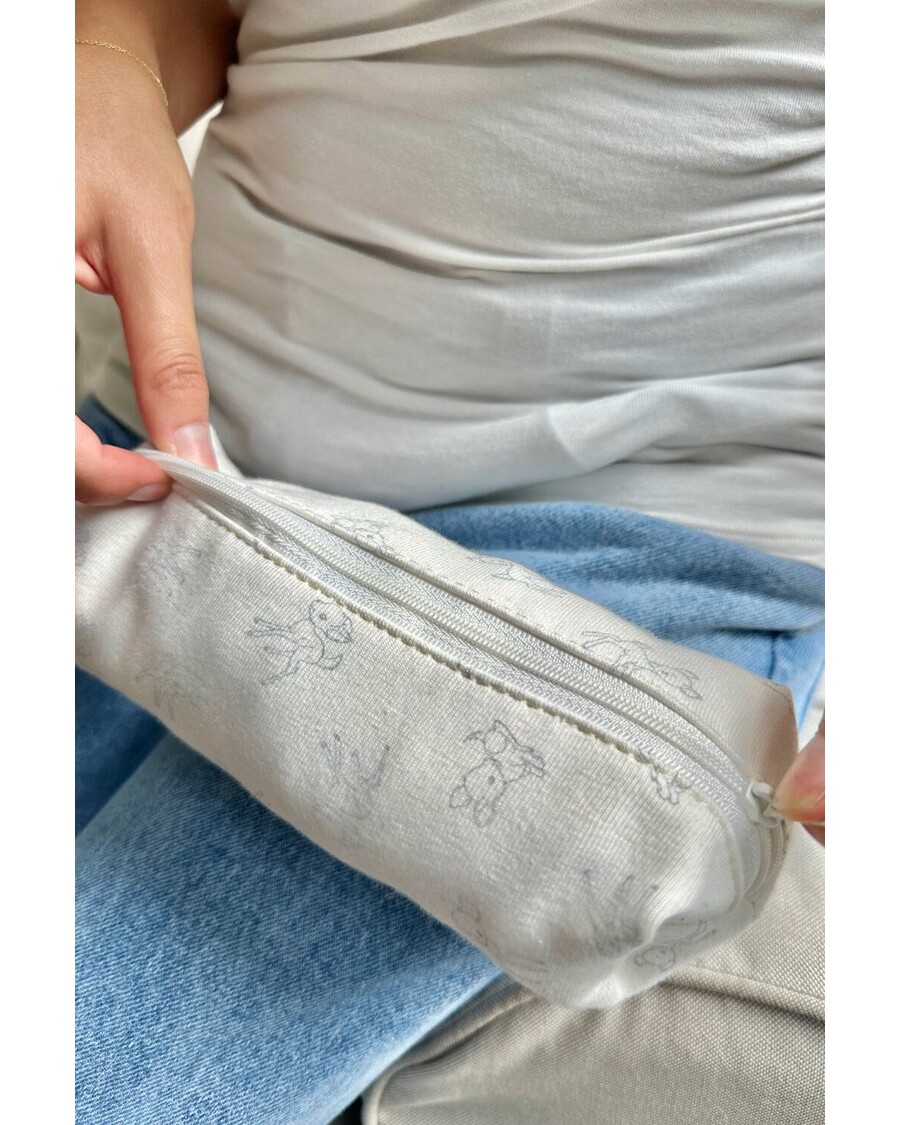 Brandy Melville Deer Makeup Bag