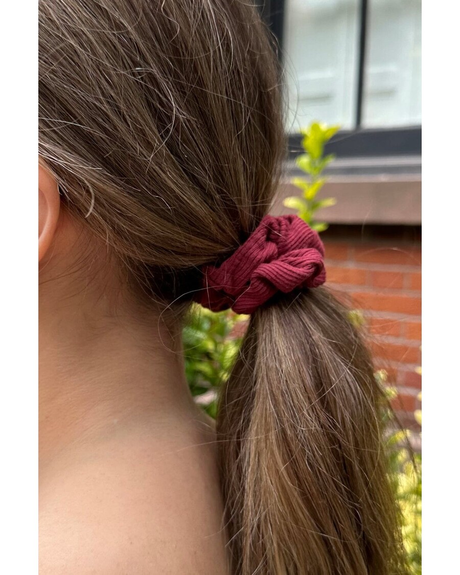 Brandy Melville Ribbed Scrunchie