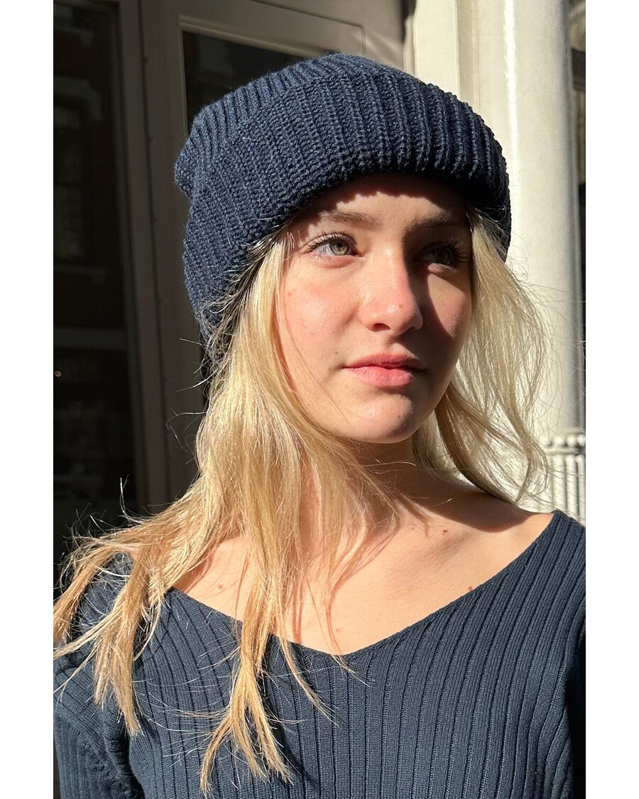 Brandy Melville Knit Beanie