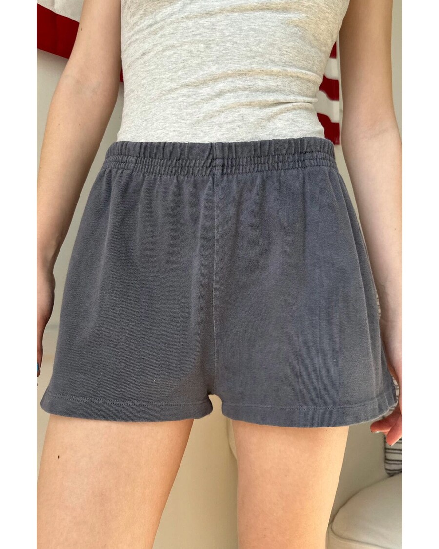 Brandy Melville Rosa Sweatshorts