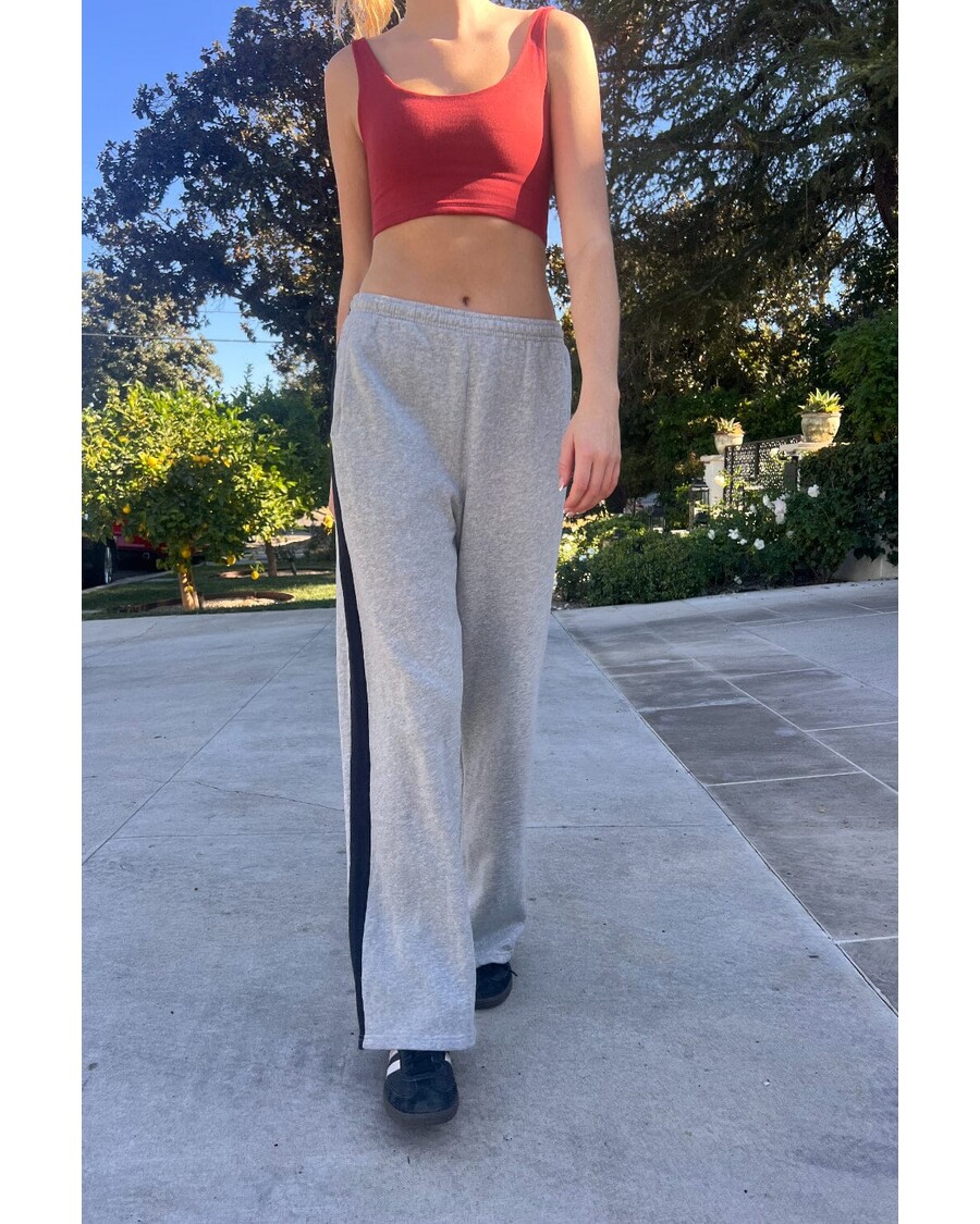 Brandy Melville Pantalones Deportivos Anastasia A Rayas